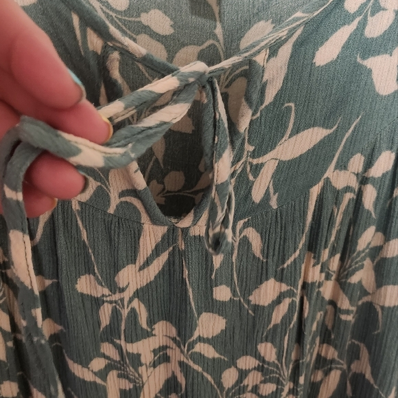 Weekend Suzanne Betro Women's Tunic Shirt Size 1X Green/Cream - Picture 8 of 8